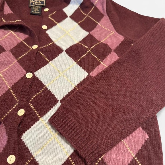 Abercrombie and Fitch Vintage Sweater - Picture 2 of 4